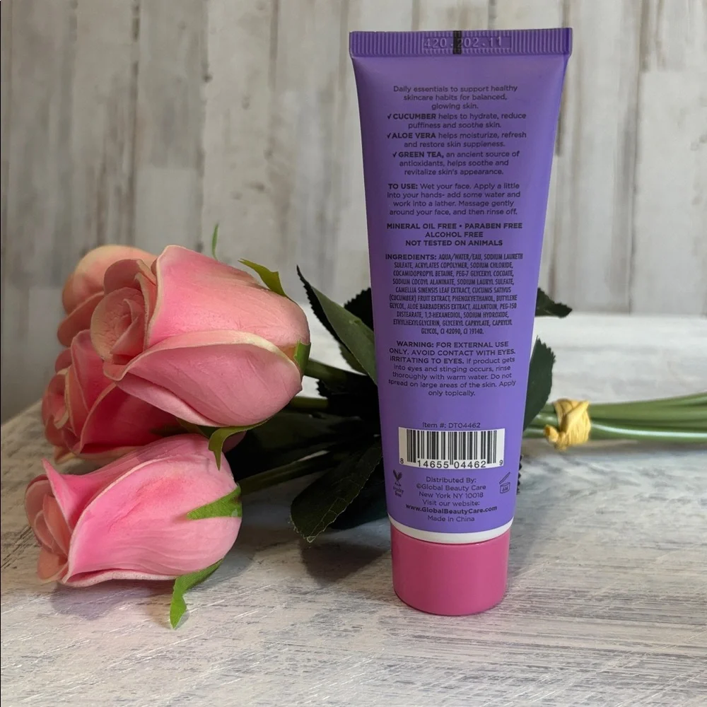 Cleansing Daily Face Wash‎